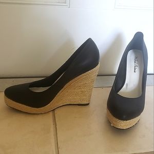 Michael Antonio Black Wedges